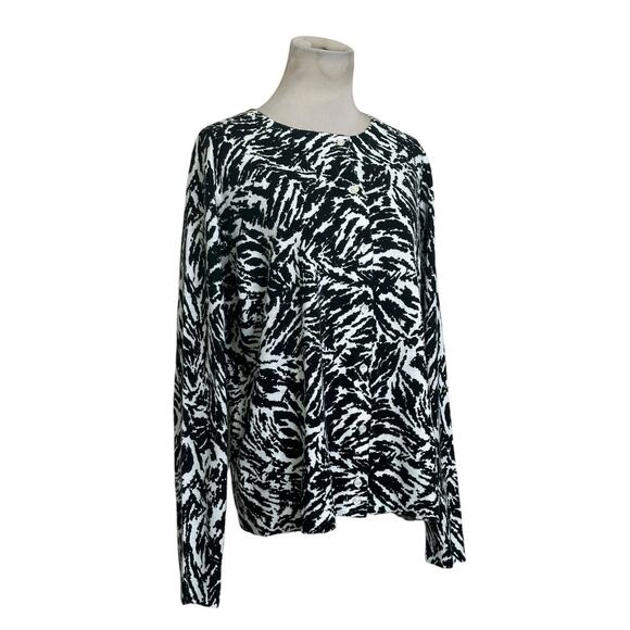 Good Clothes black white print long sleeves button cardigan size XL - Picture 9 of 9